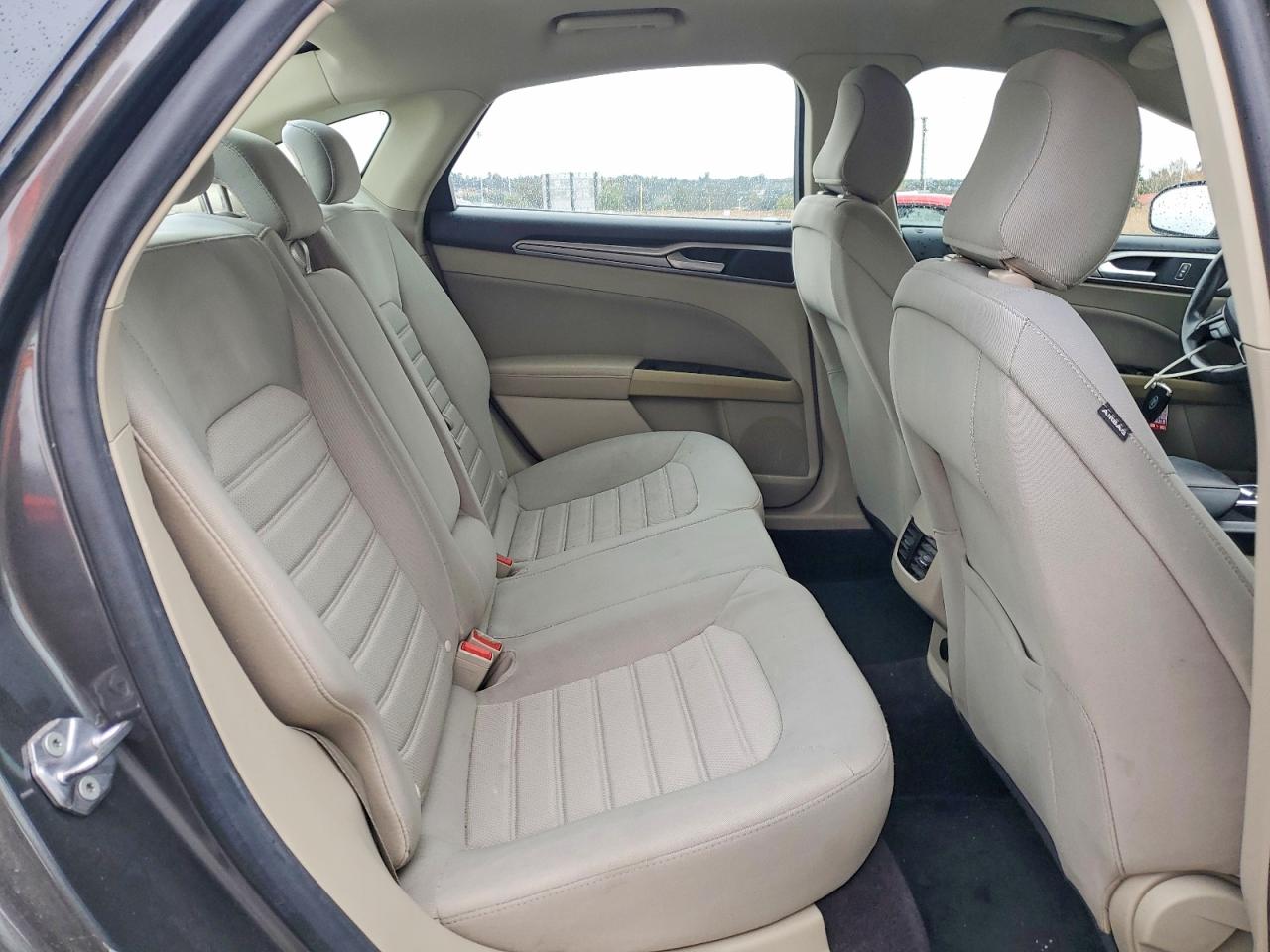 2020 FORD FUSION SE photo 10