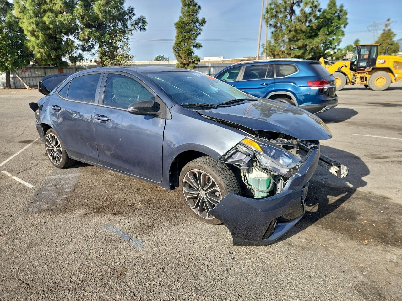 2015 TOYOTA COROLLA L photo 4