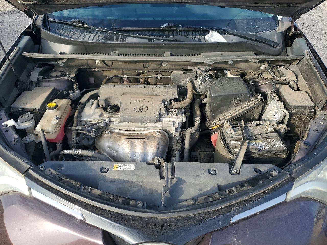 2018 TOYOTA RAV4 LE photo 12