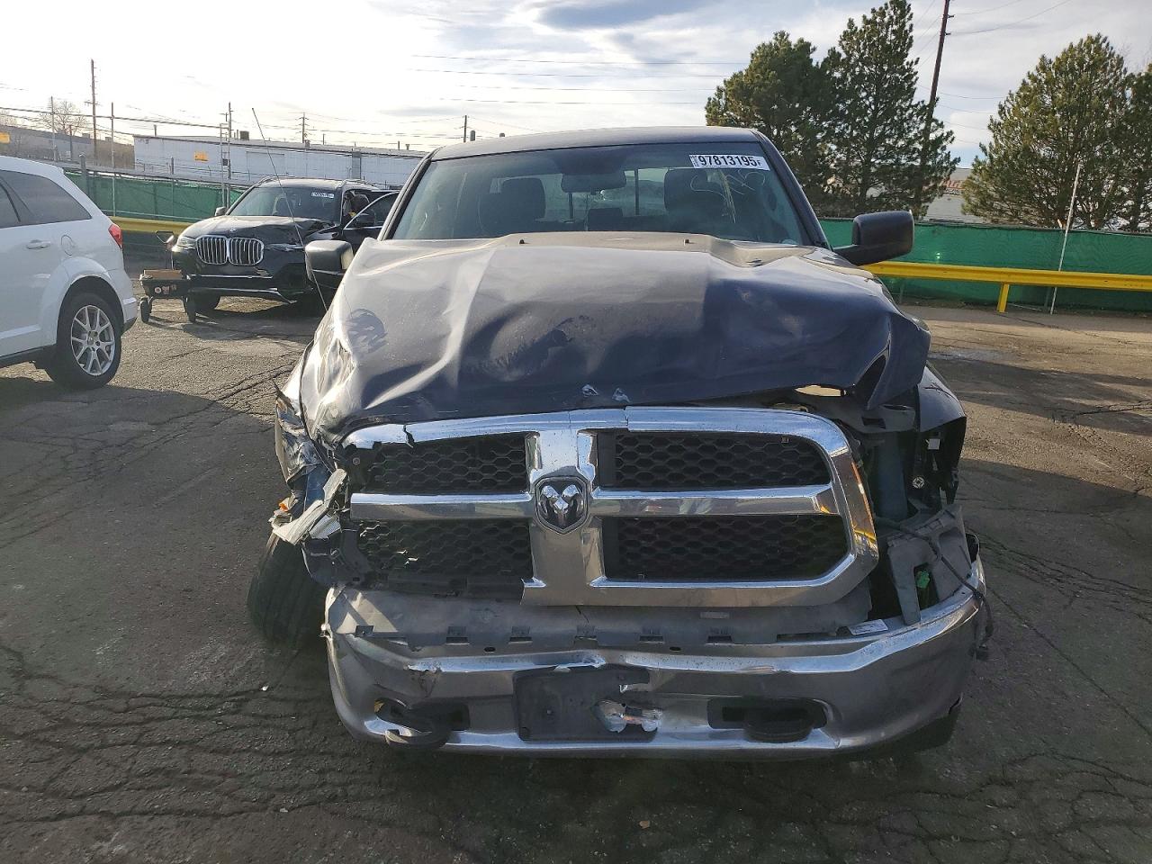 2014 RAM 1500 SLT photo 9