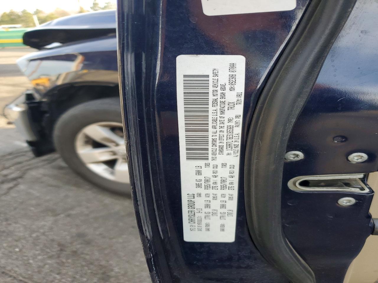 2014 RAM 1500 SLT photo 23