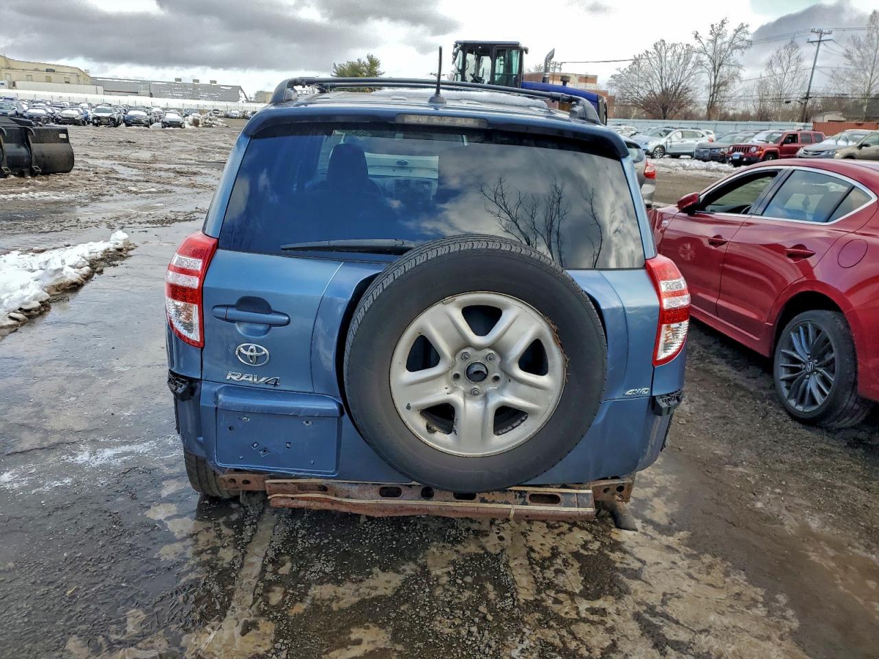 2011 TOYOTA RAV4 photo 6
