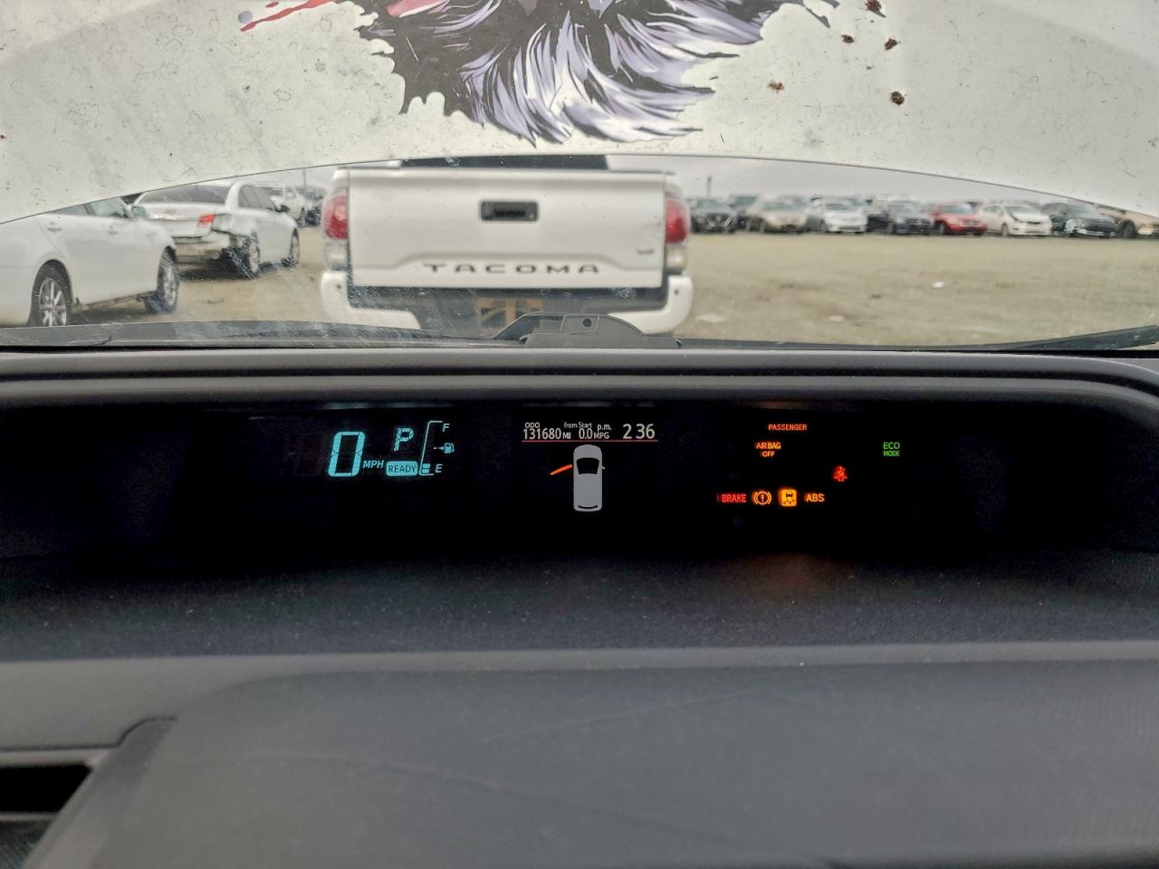 2014 TOYOTA PRIUS C photo 9