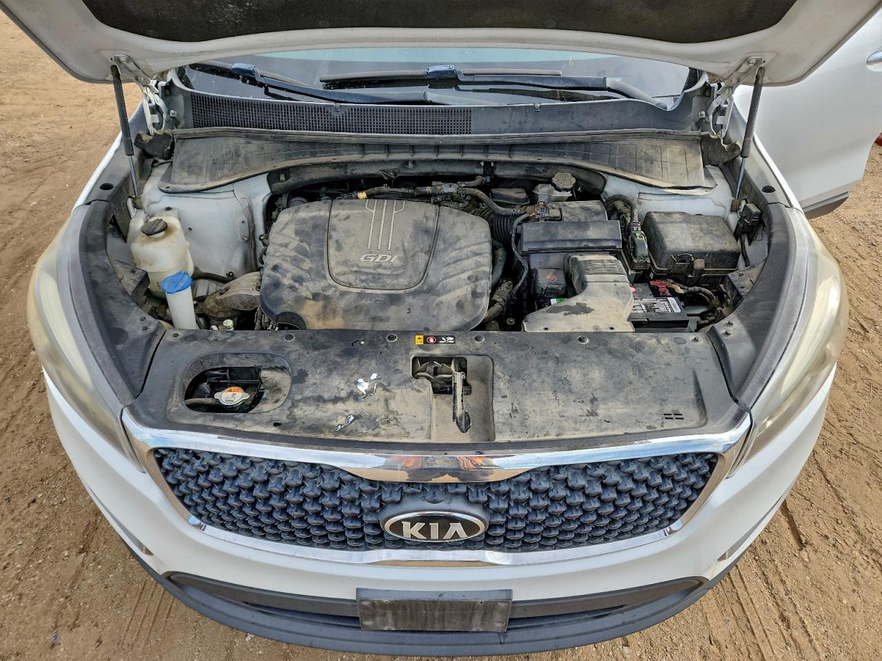 2016 KIA SORENTO LX photo 12