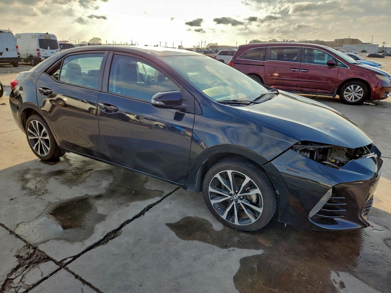 2017 TOYOTA COROLLA L photo 4