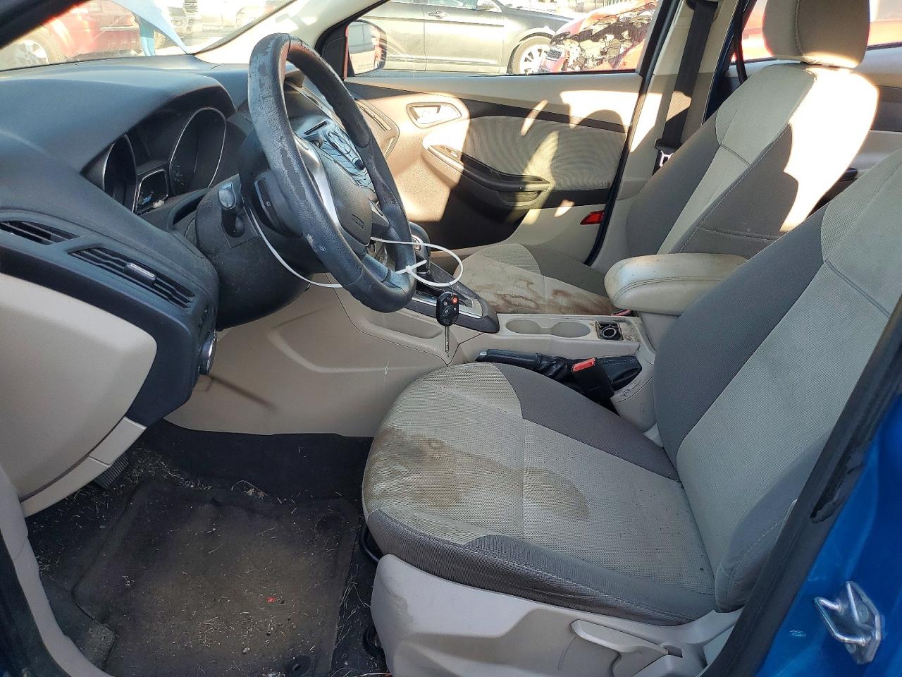 2014 FORD FOCUS SE photo 7