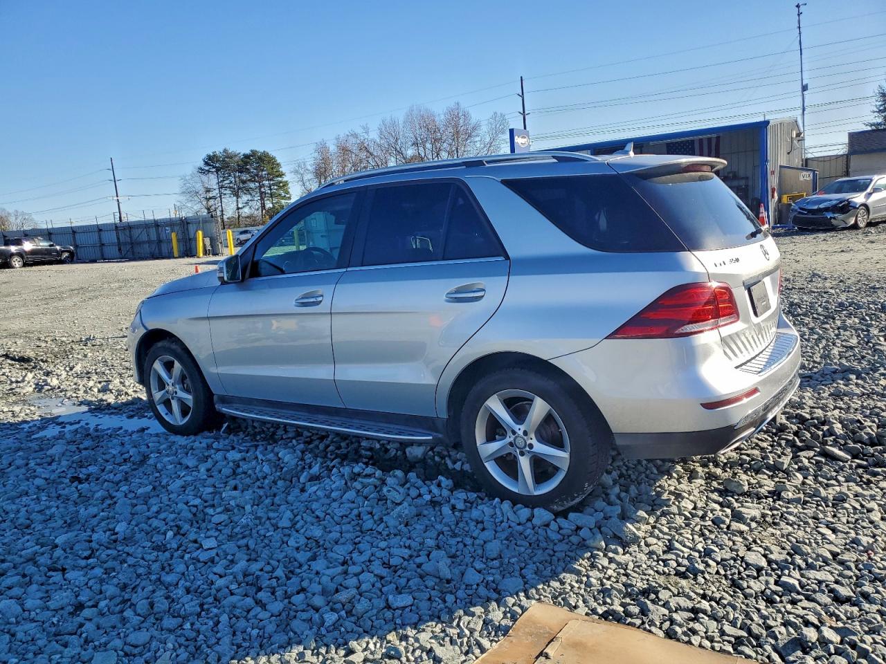 2017 MERCEDES-BENZ GLE 350 4MATIC photo 2