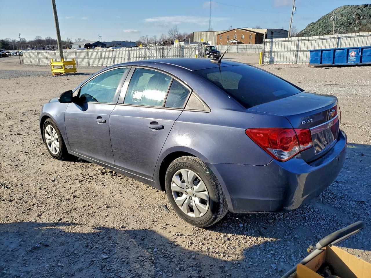 2013 CHEVROLET CRUZE LS photo 2