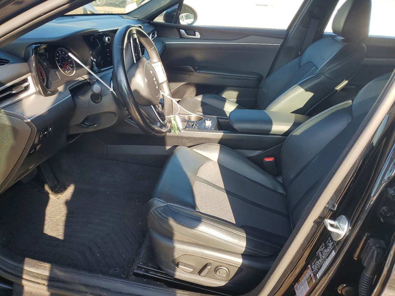 2023 KIA K5 GT LINE photo 7