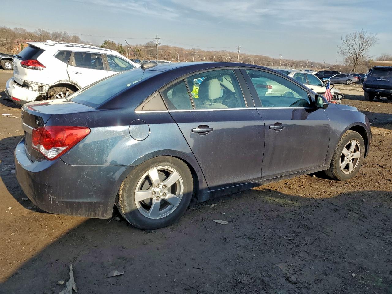 2016 CHEVROLET CRUZE LIMITED LT photo 5