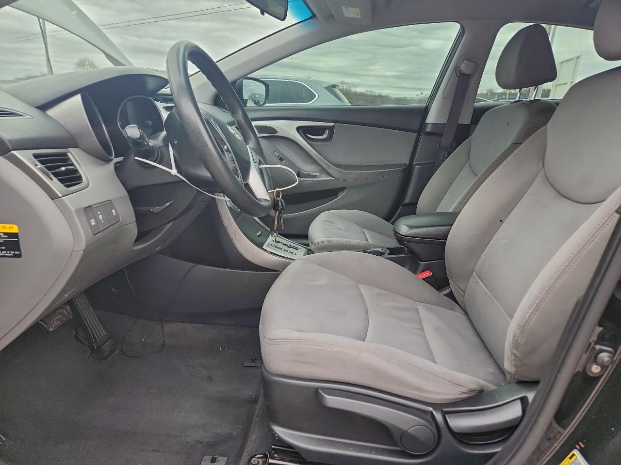 2012 HYUNDAI ELANTRA GLS photo 7
