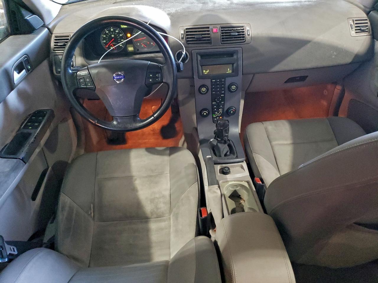2007 VOLVO S40 2.4I photo 8