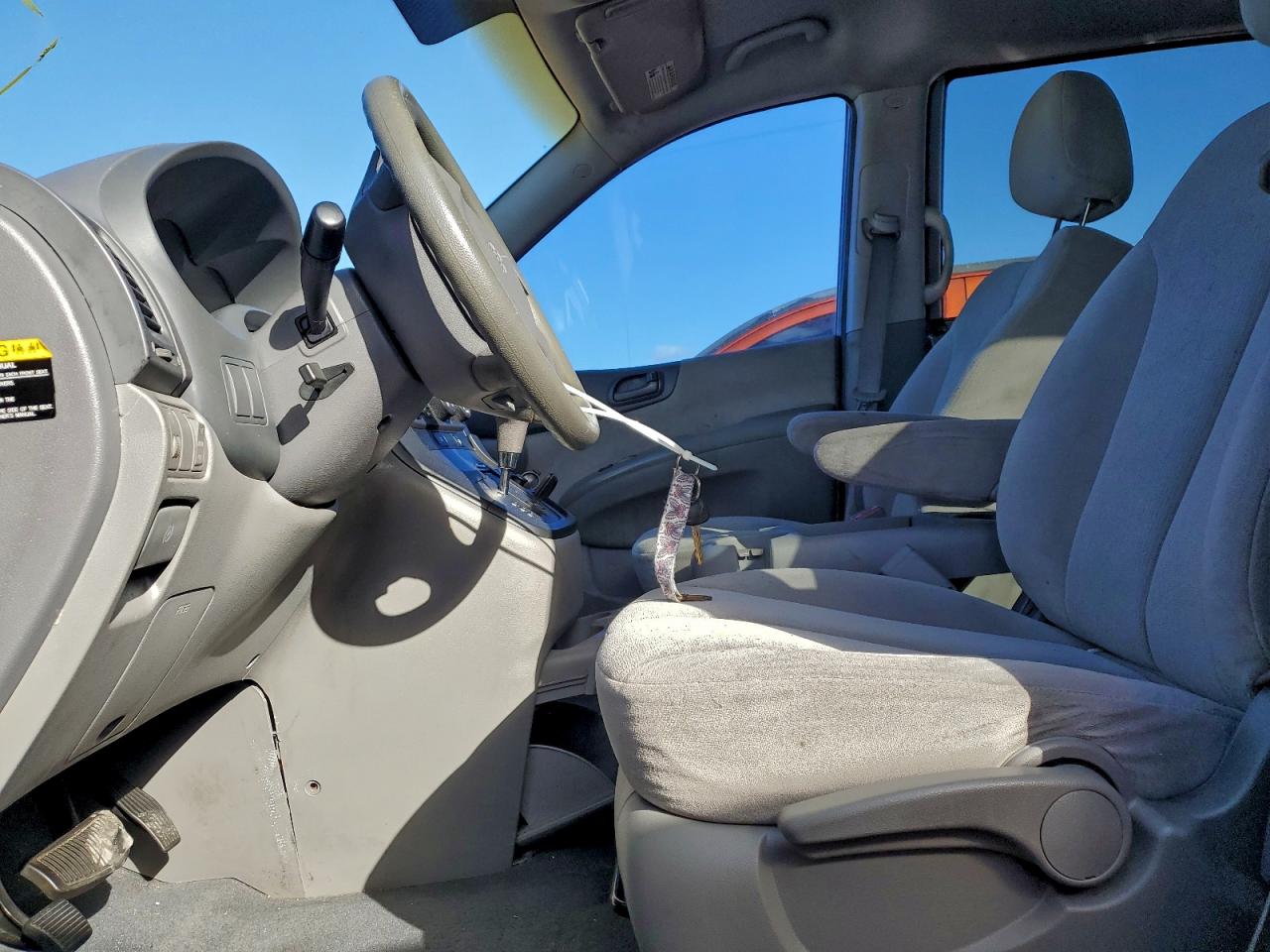 2008 KIA SEDONA EX photo 7