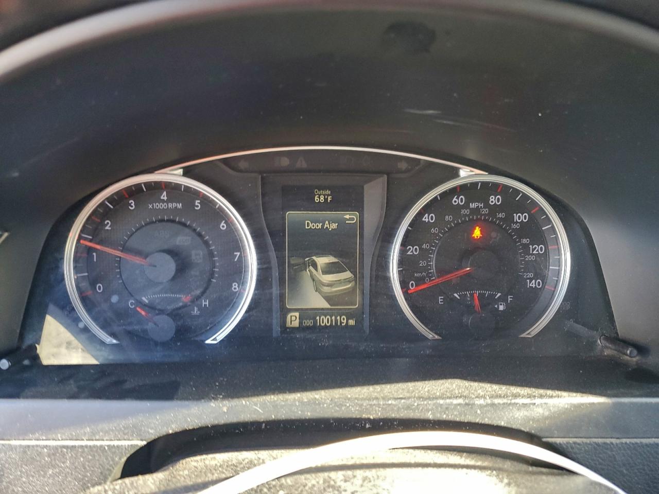 2016 TOYOTA CAMRY LE photo 17