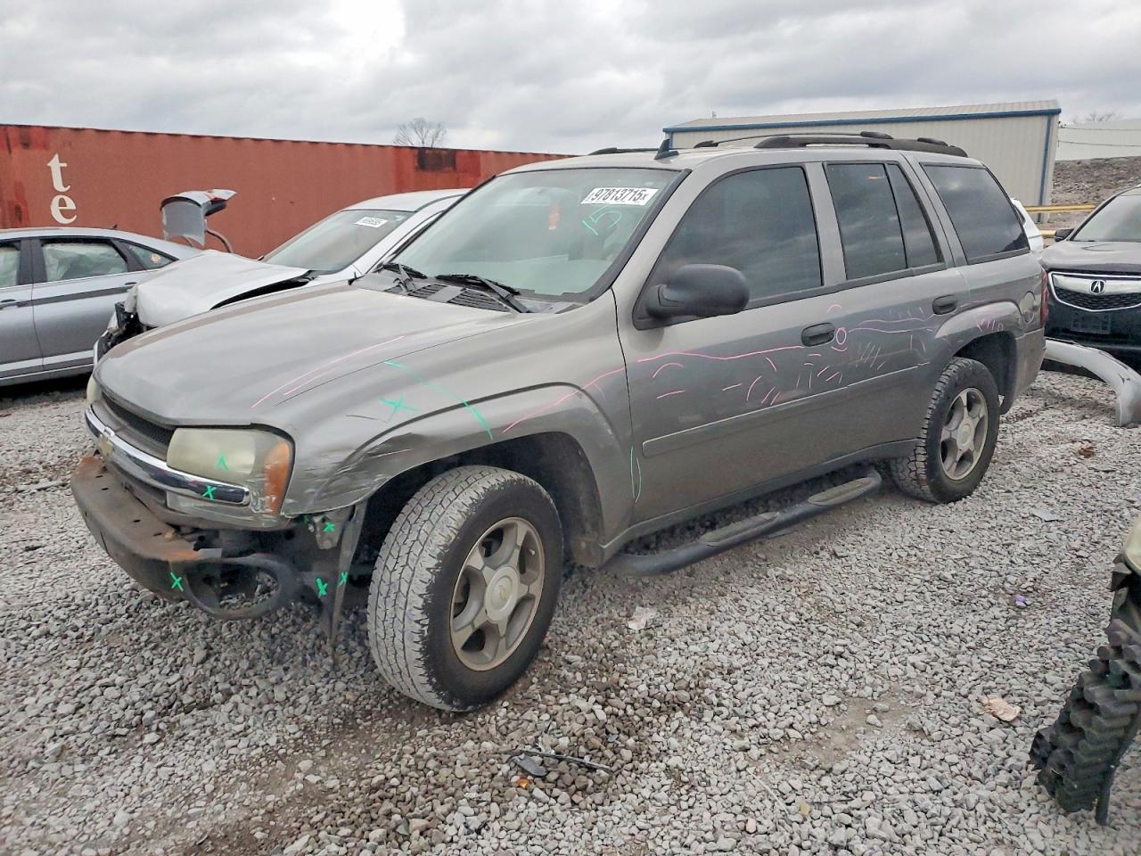 2007 CHEVROLET TRAILBLAZER LS — FRONT END damage — photo 1