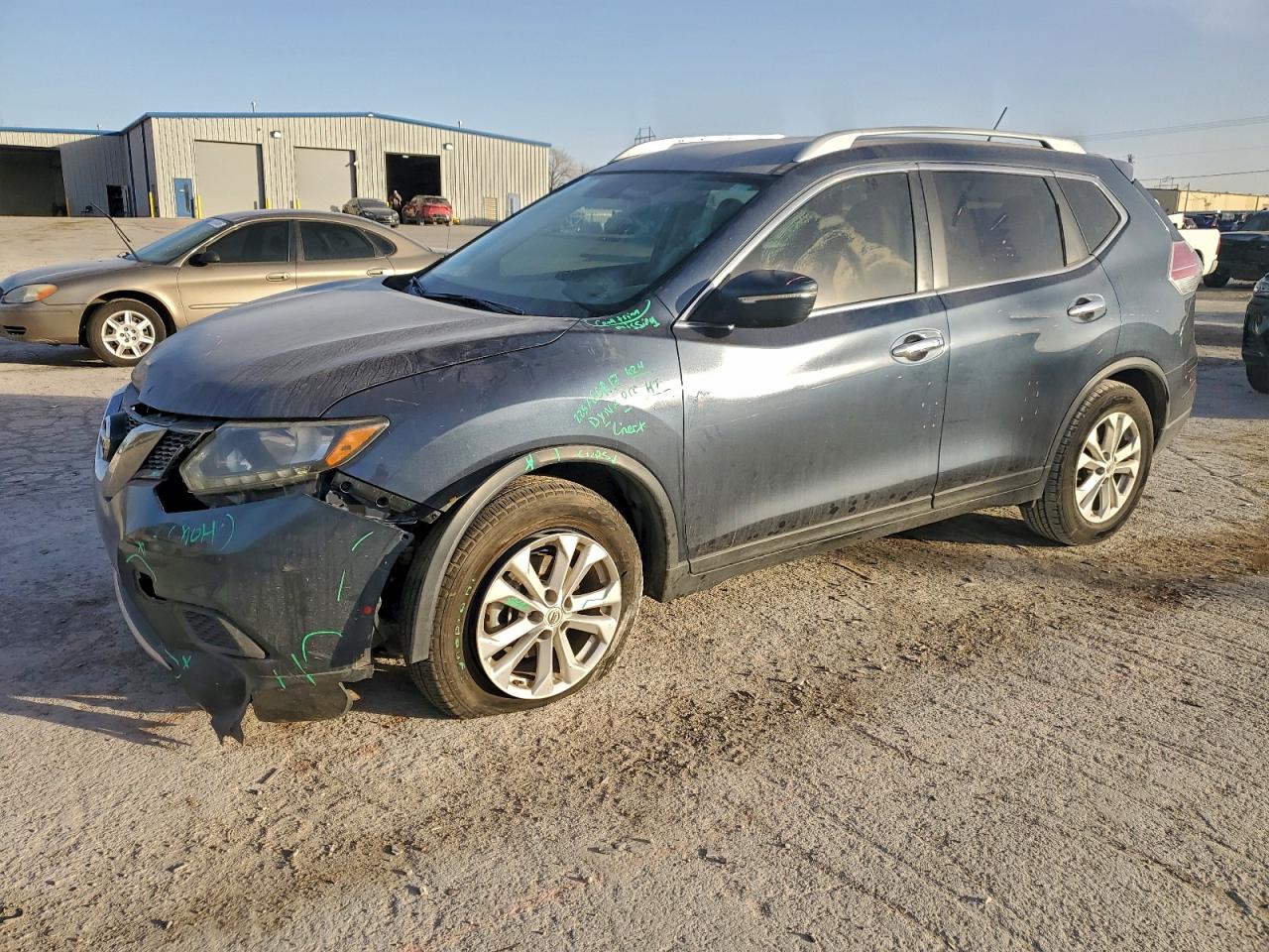 2014 NISSAN ROGUE