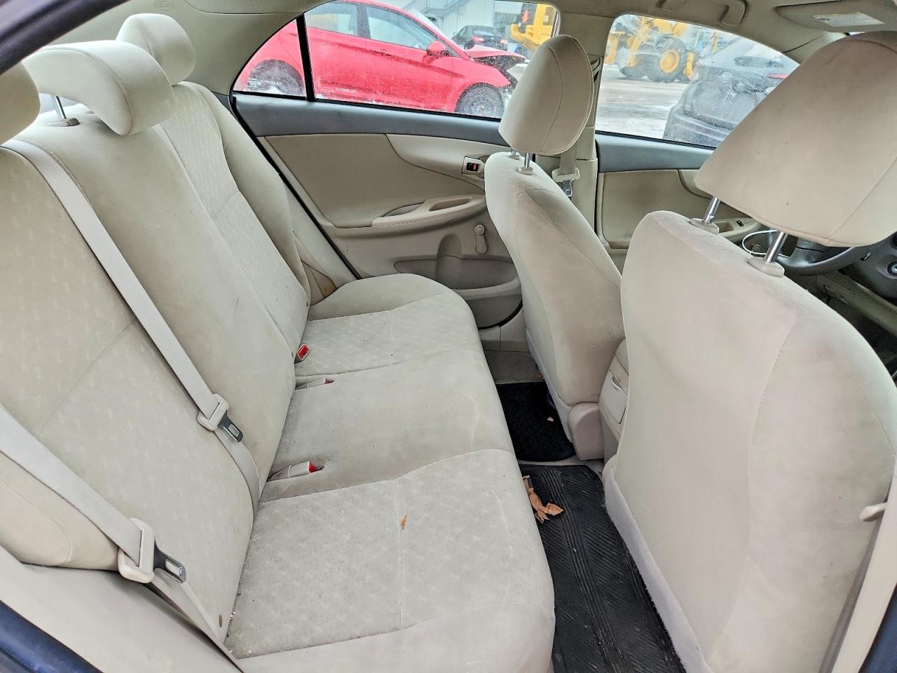 2010 TOYOTA COROLLA BASE photo 10