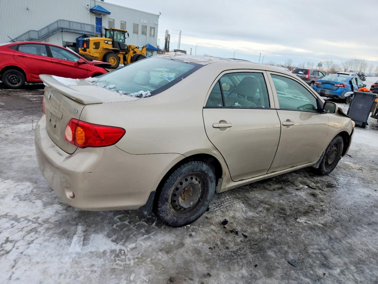 2010 TOYOTA COROLLA BASE photo 3