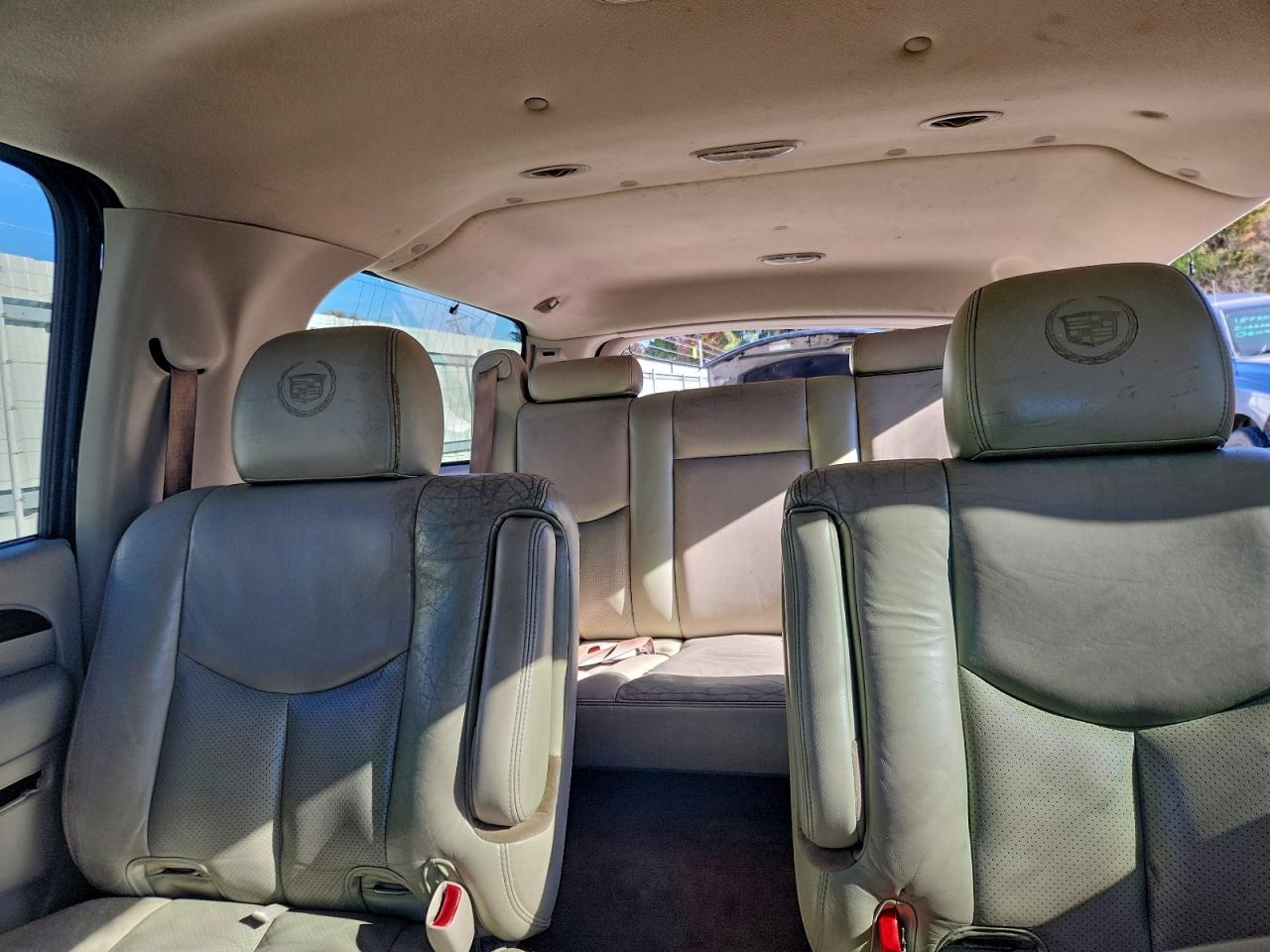 2006 CADILLAC ESCALADE ESV photo 10