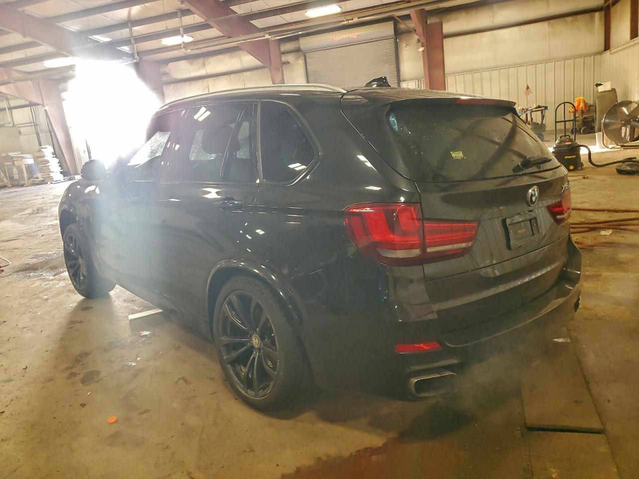 2015 BMW X5 XDRIVE35I photo 2