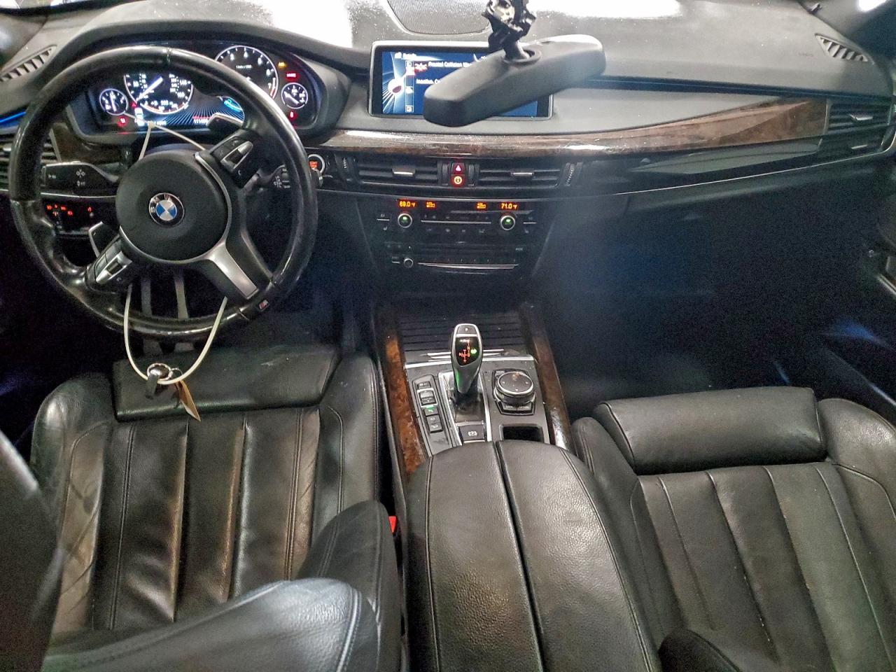 2015 BMW X5 XDRIVE35I photo 8