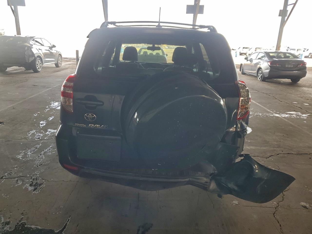 2010 TOYOTA RAV4 photo 6