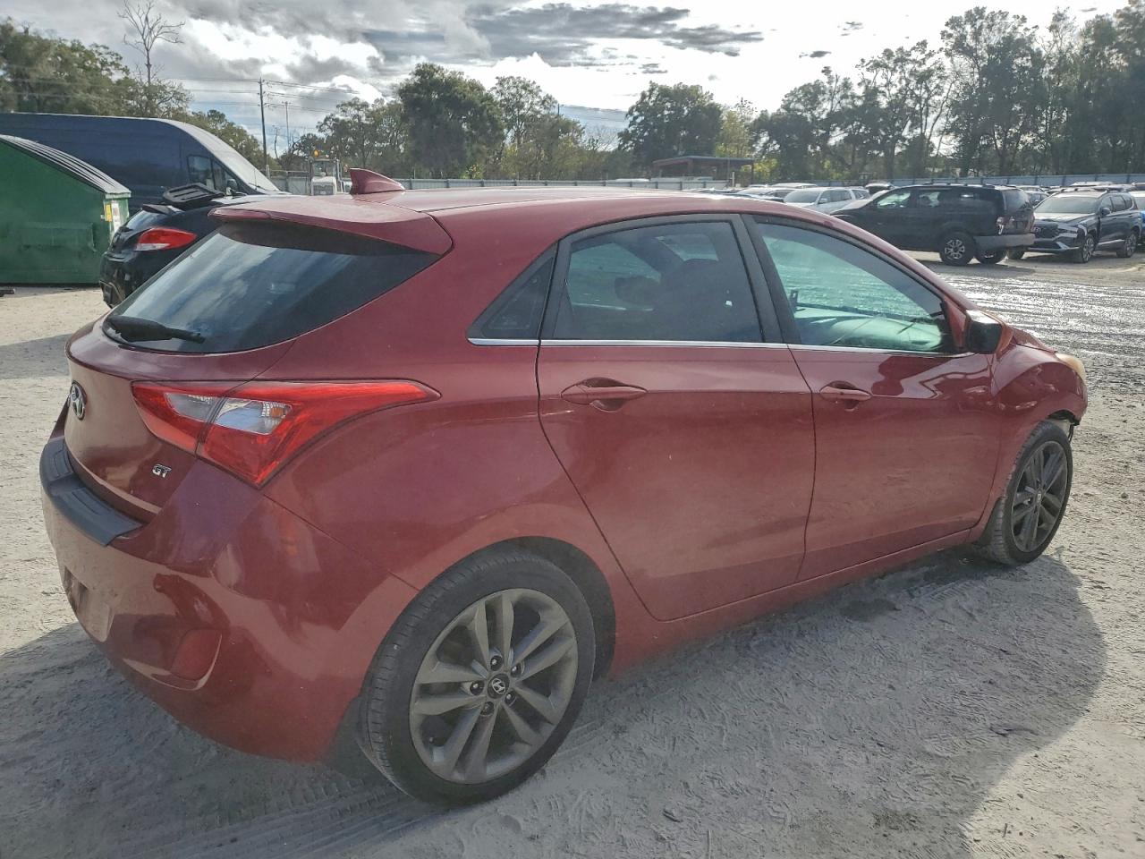 2016 HYUNDAI ELANTRA GT photo 3