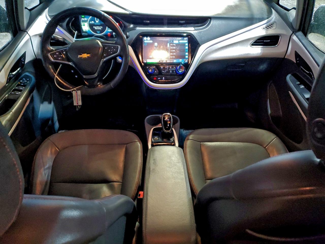 2017 CHEVROLET BOLT EV PREMIER photo 8