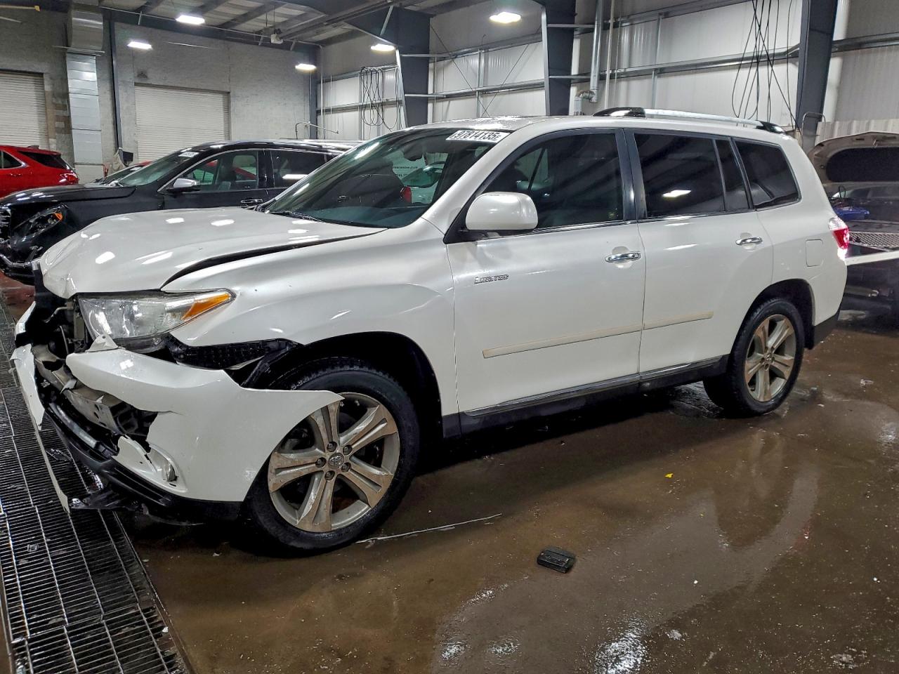 2012 TOYOTA HIGHLANDER
