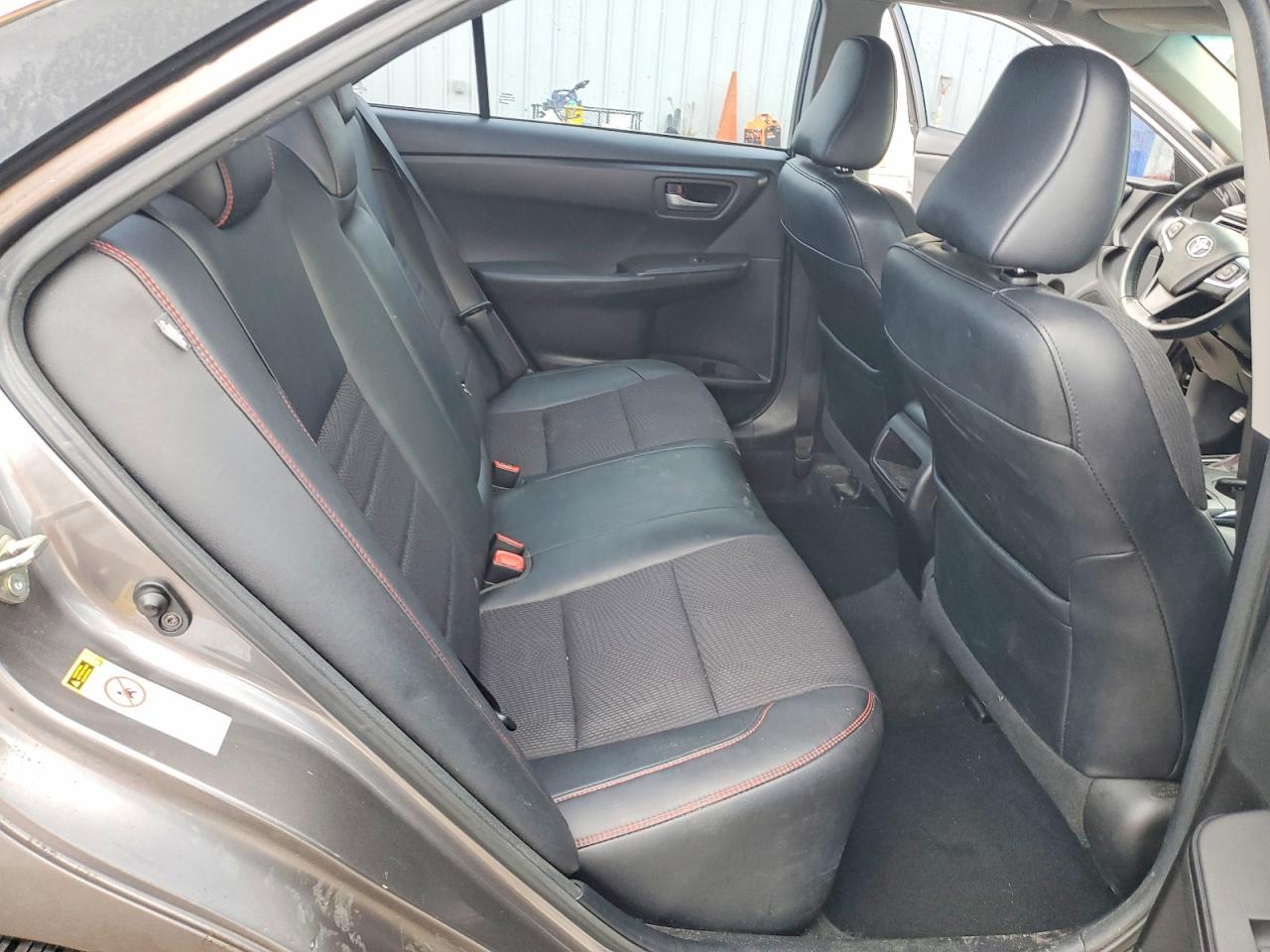 2017 TOYOTA CAMRY SE photo 10