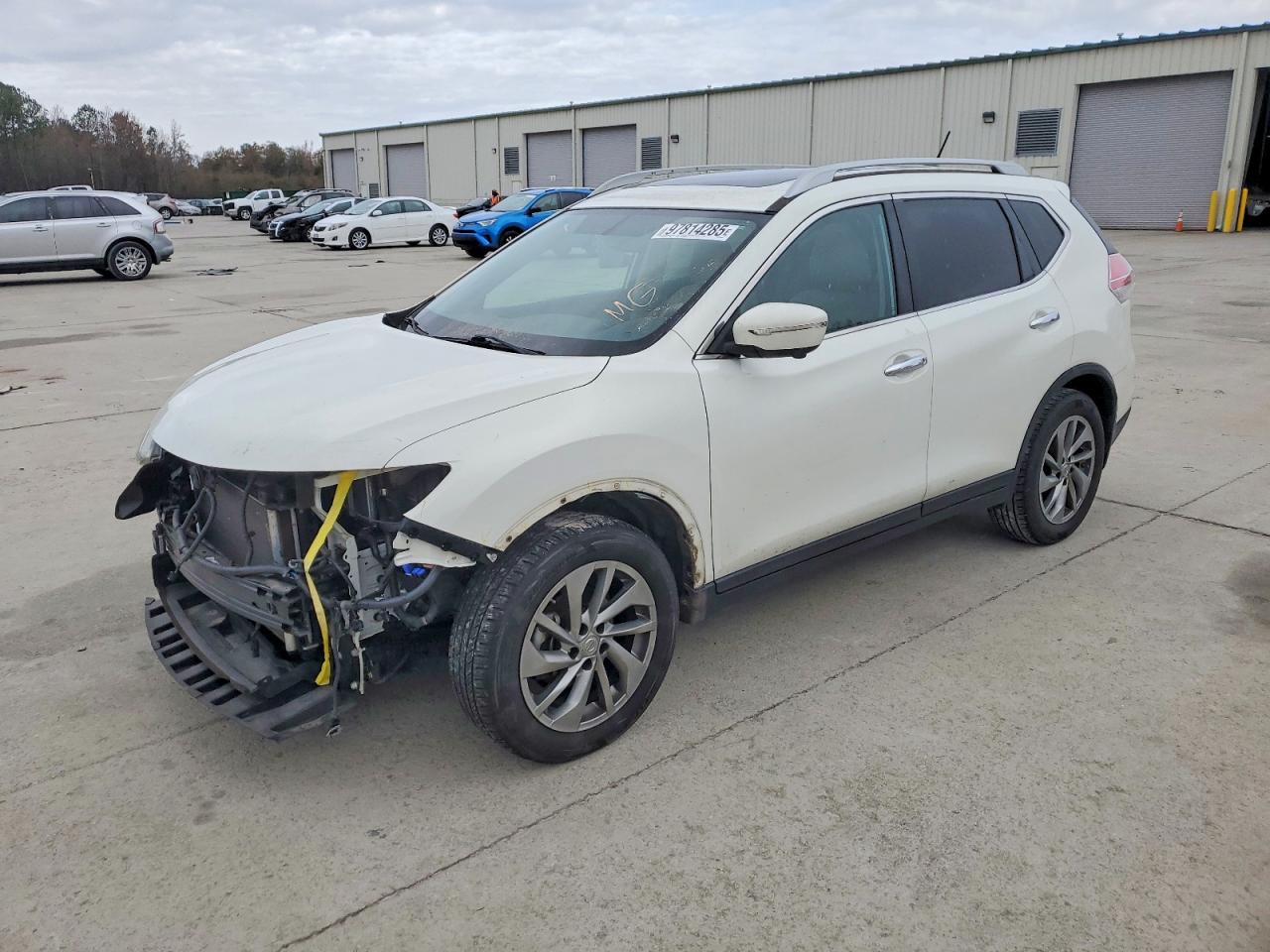 2014 NISSAN ROGUE