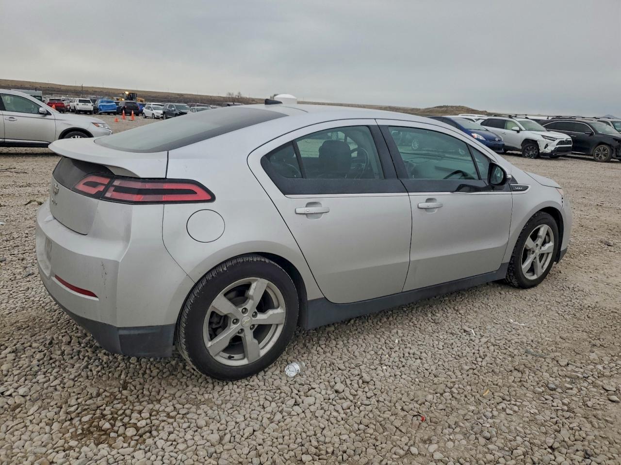 2013 CHEVROLET VOLT photo 3