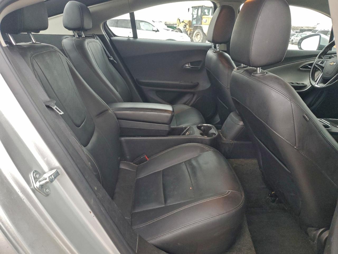 2013 CHEVROLET VOLT photo 10
