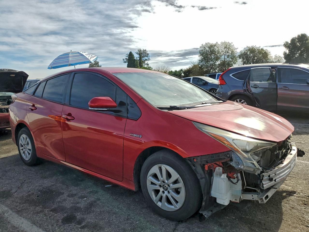 2016 TOYOTA PRIUS photo 4