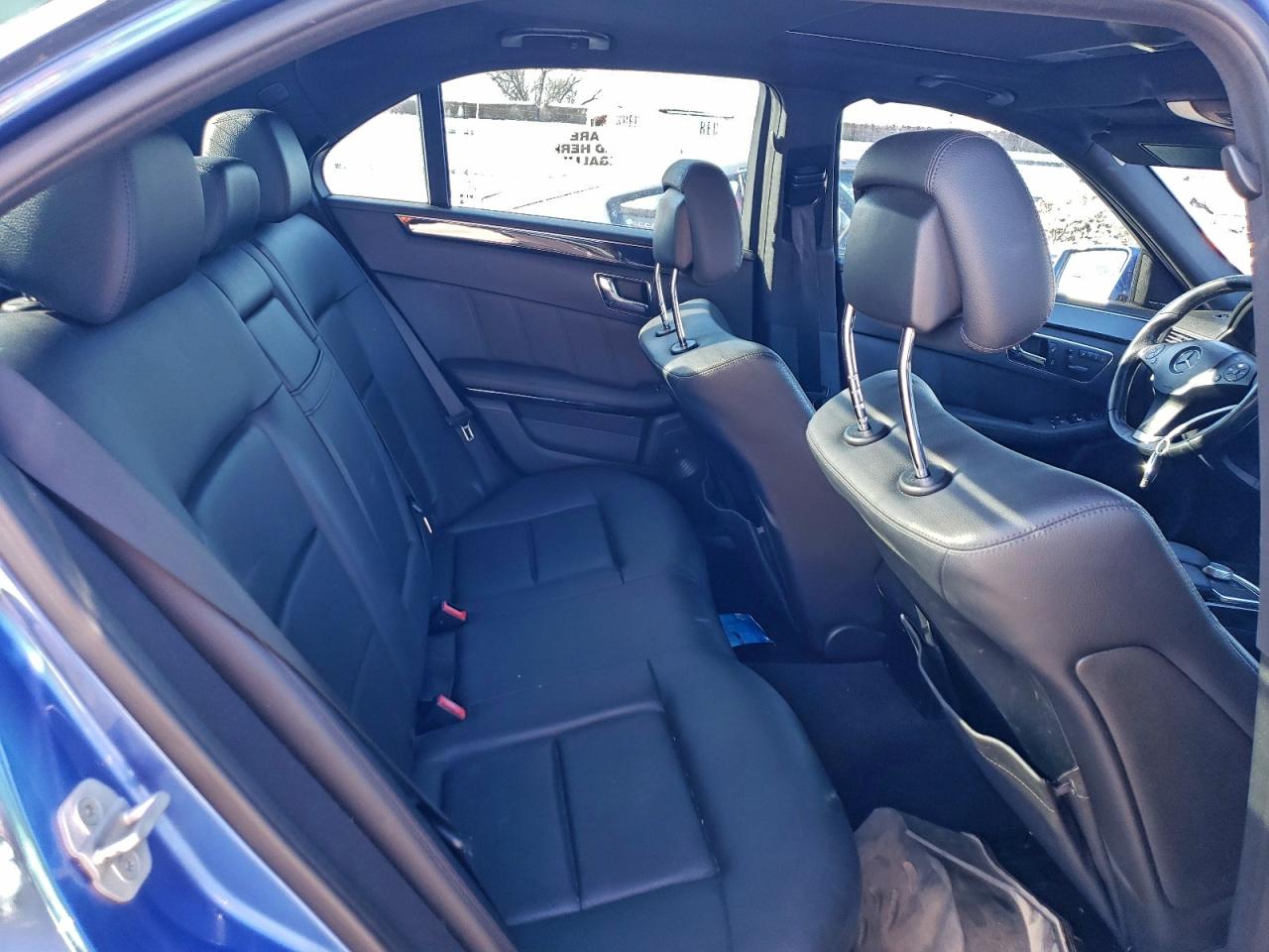 2011 MERCEDES-BENZ E 350 photo 10