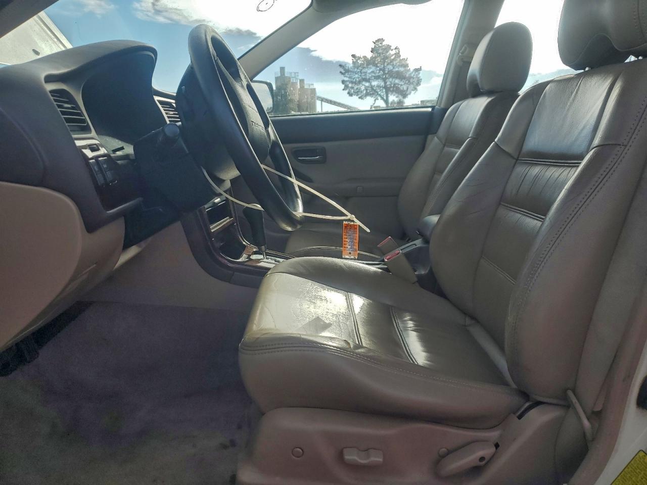 2002 SUBARU LEGACY OUTBACK photo 7