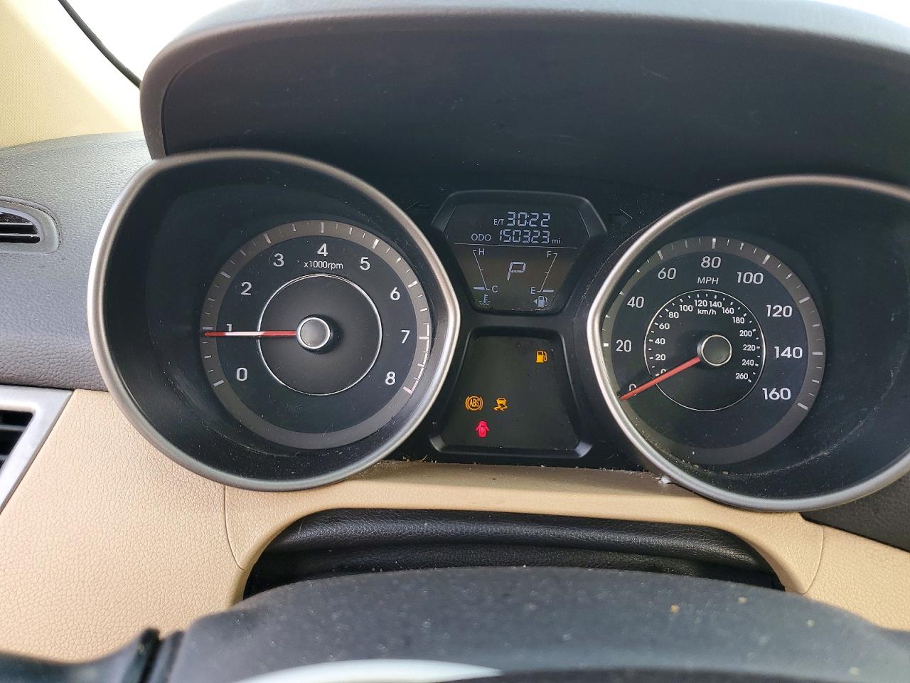2013 HYUNDAI ELANTRA GLS photo 9