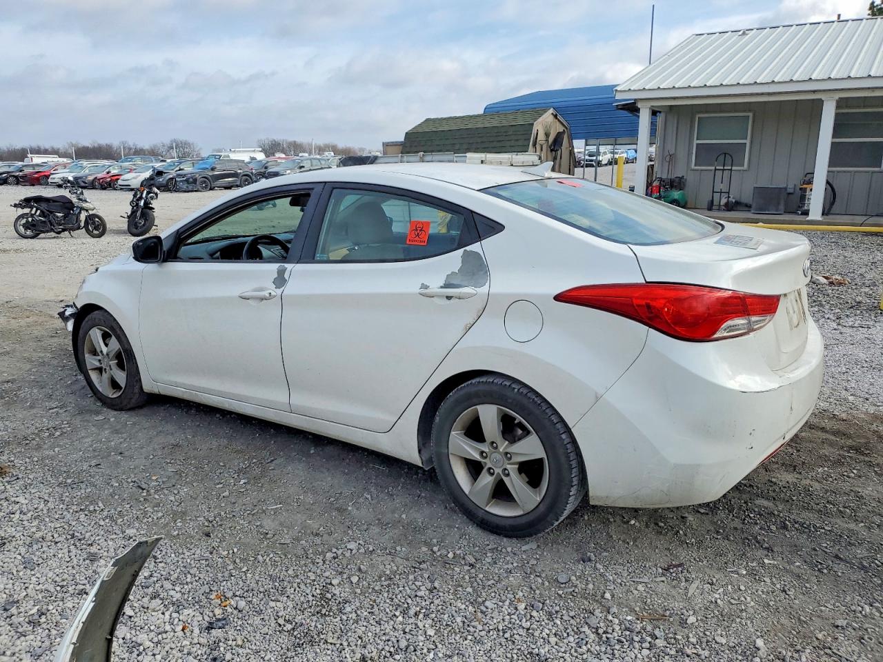 2013 HYUNDAI ELANTRA GLS photo 2