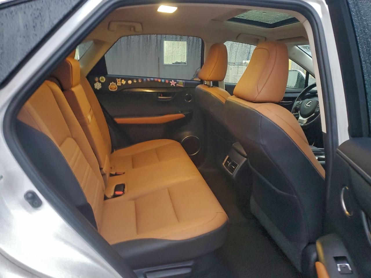 2020 LEXUS NX 300H photo 11