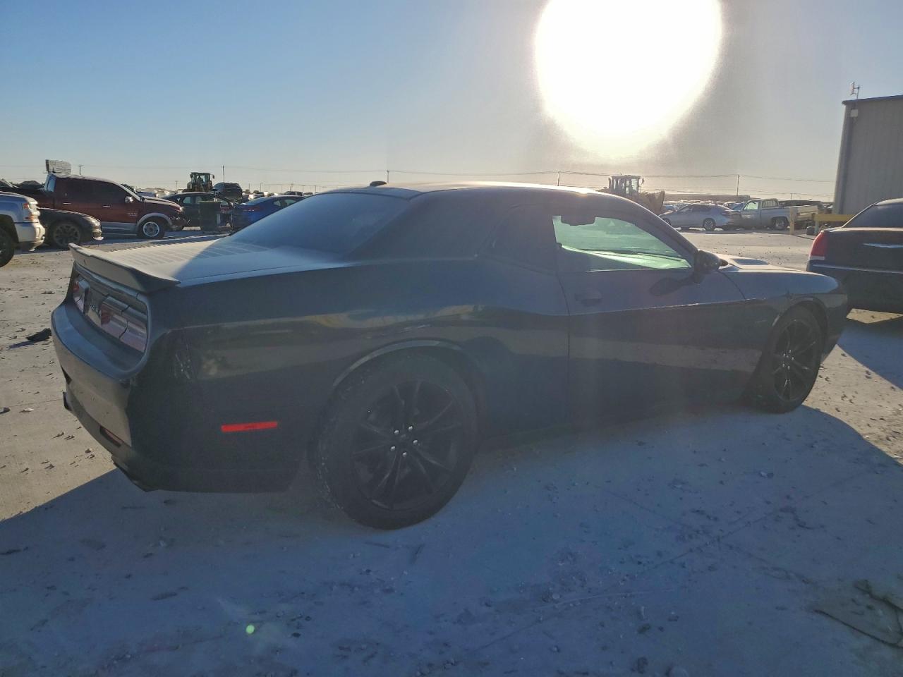 2016 DODGE CHALLENGER R/T photo 3