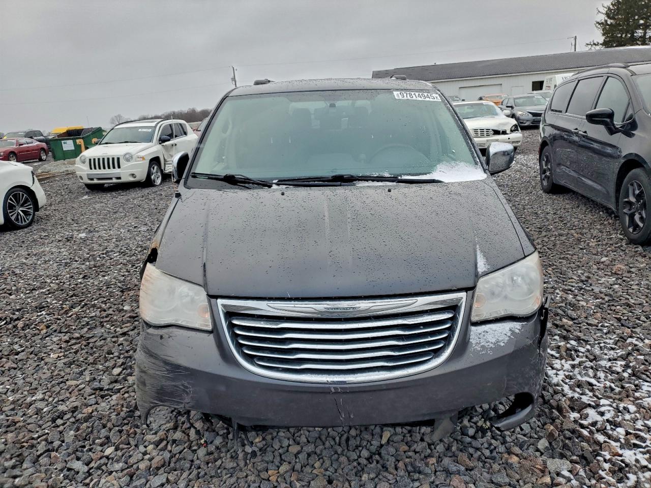 2015 CHRYSLER TOWN & COUNTRY TOURING L photo 5