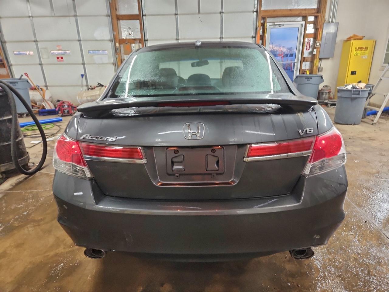 2011 HONDA ACCORD EXL photo 6