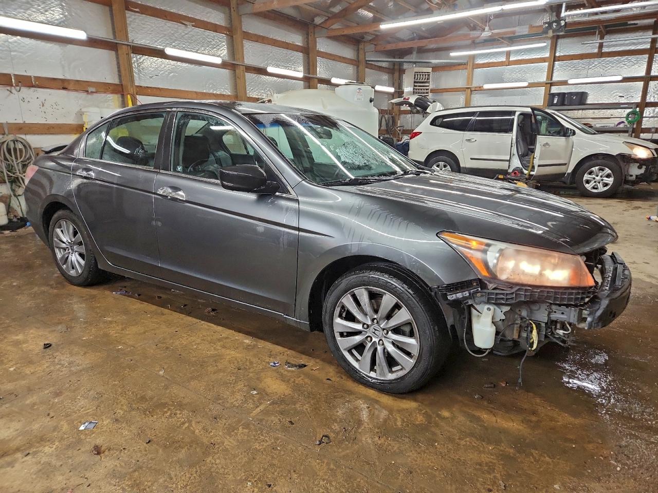2011 HONDA ACCORD EXL photo 4