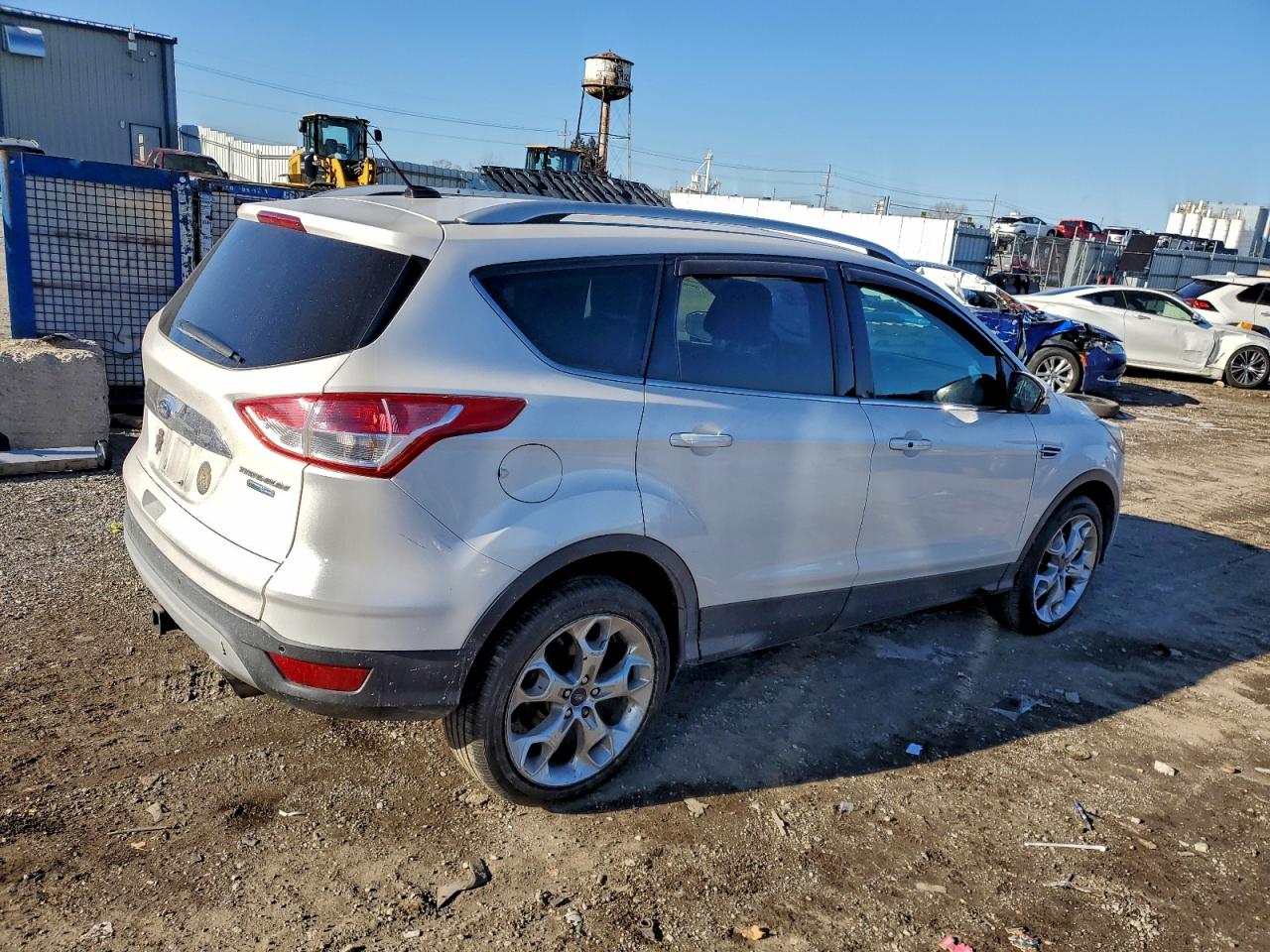 2014 FORD ESCAPE TITANIUM photo 3