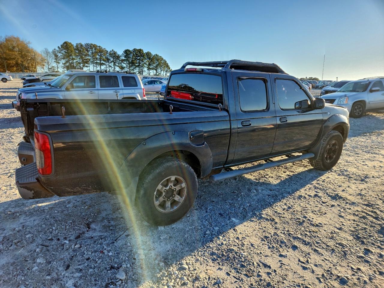 2003 NISSAN FRONTIER CREW CAB XE photo 3