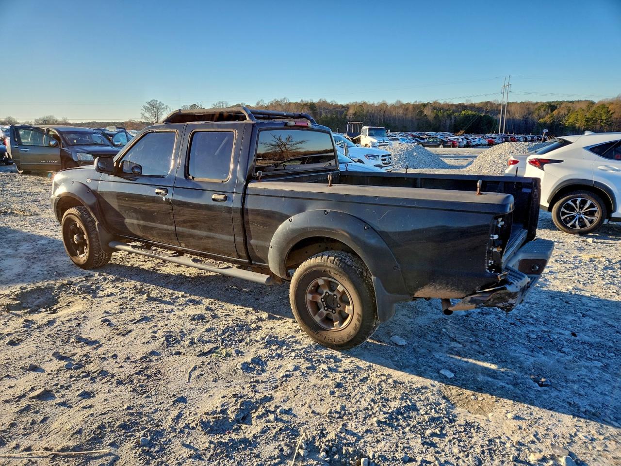 2003 NISSAN FRONTIER CREW CAB XE photo 2