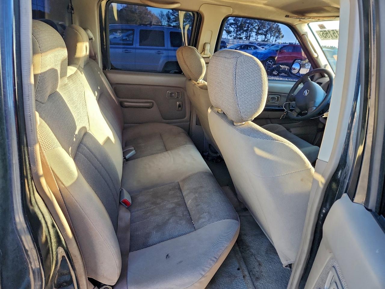 2003 NISSAN FRONTIER CREW CAB XE photo 10