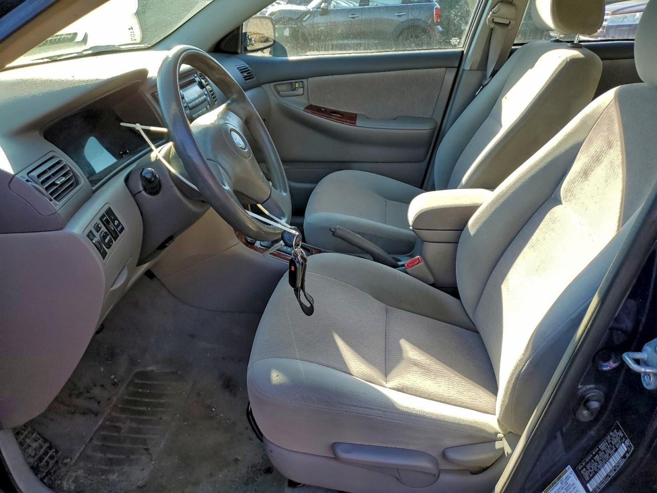 2007 TOYOTA COROLLA CE photo 7