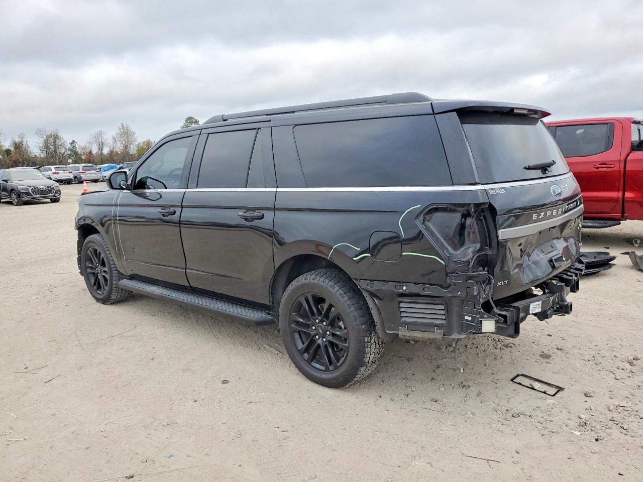 2024 FORD EXPEDITION MAX XLT photo 5