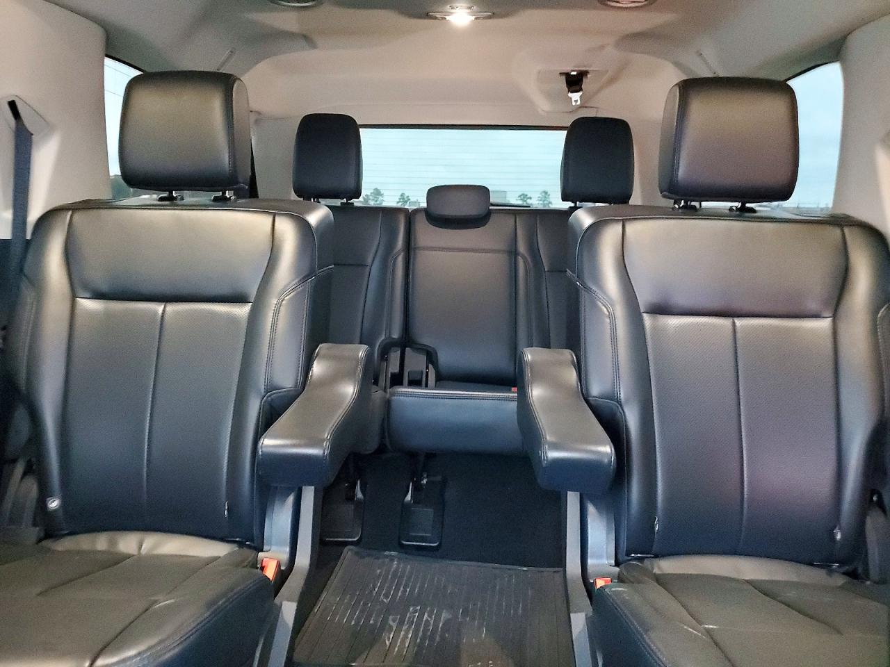 2024 FORD EXPEDITION MAX XLT photo 37